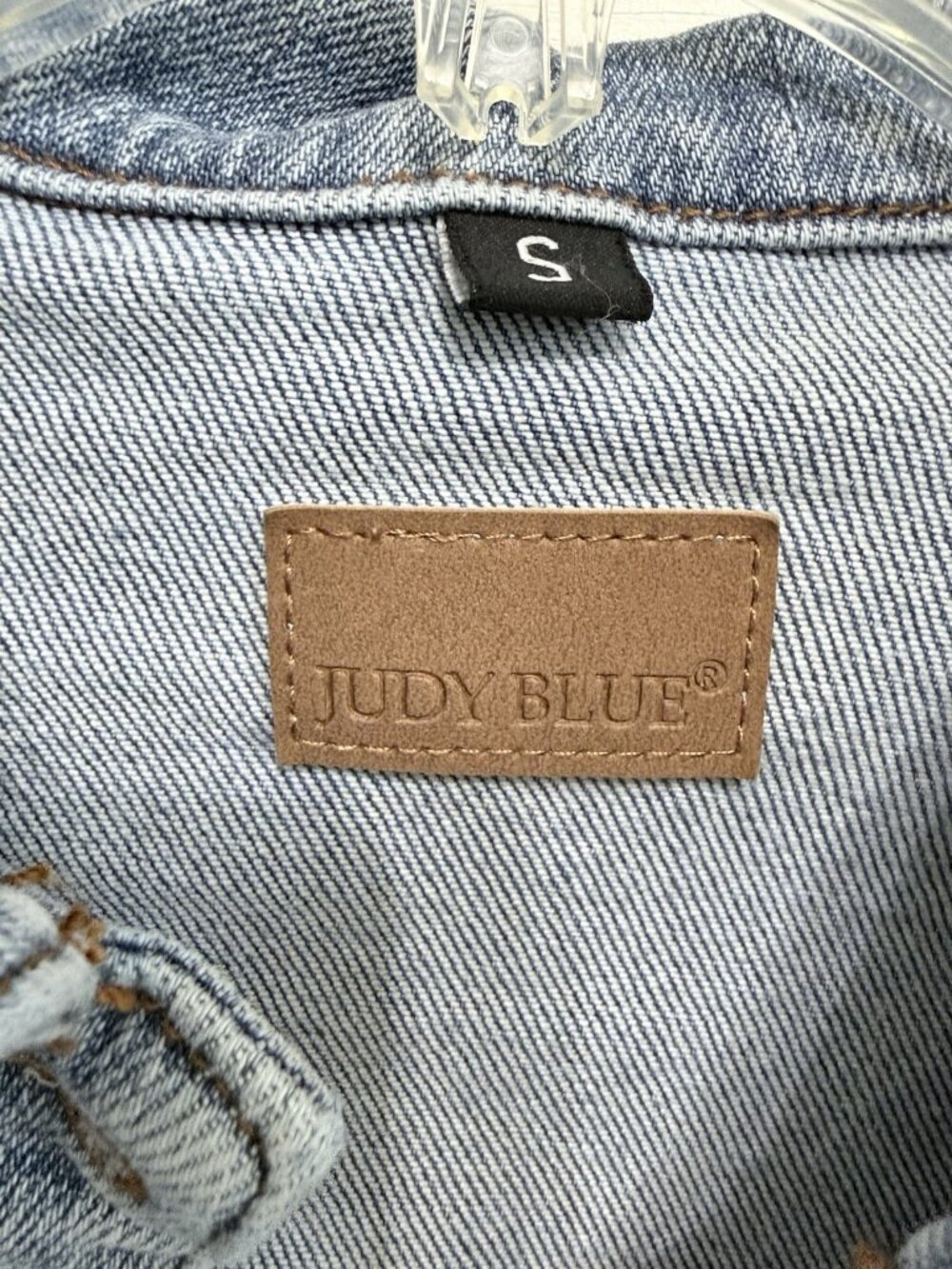 Judy Blue JB7820 MD HOWDY Cropped Distressed Raw Hem Denim Jacket Size Small - Picture 8 of 10
